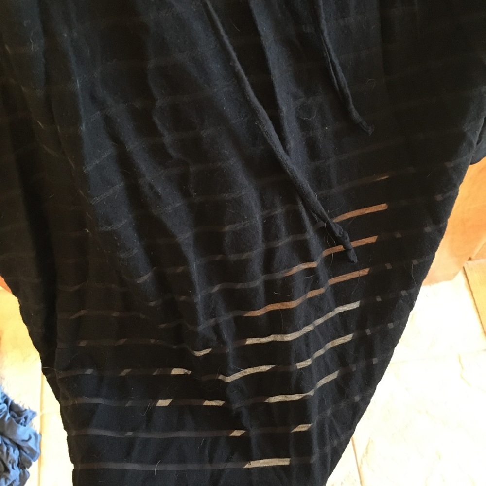 Black striped long sleeve tee.